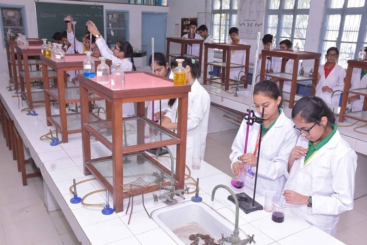 Jain Public School-Chemistry Lab