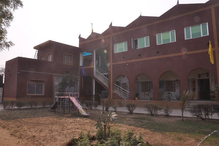 Jeewan Jyoti Public School-Play Area