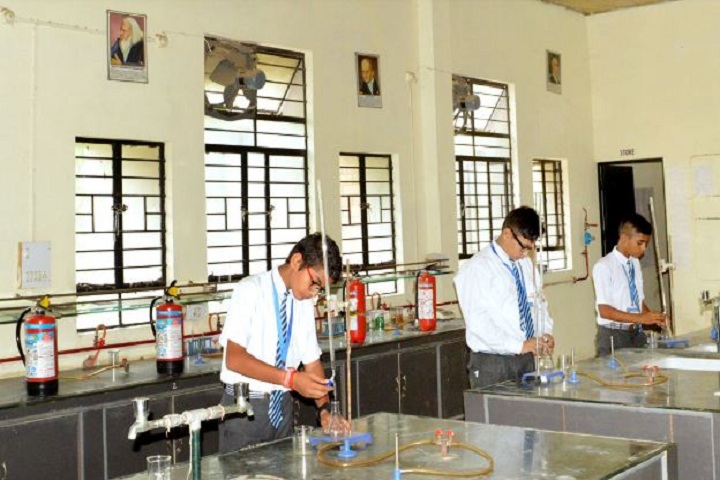 Jindal Public School-Chemistry Lab
