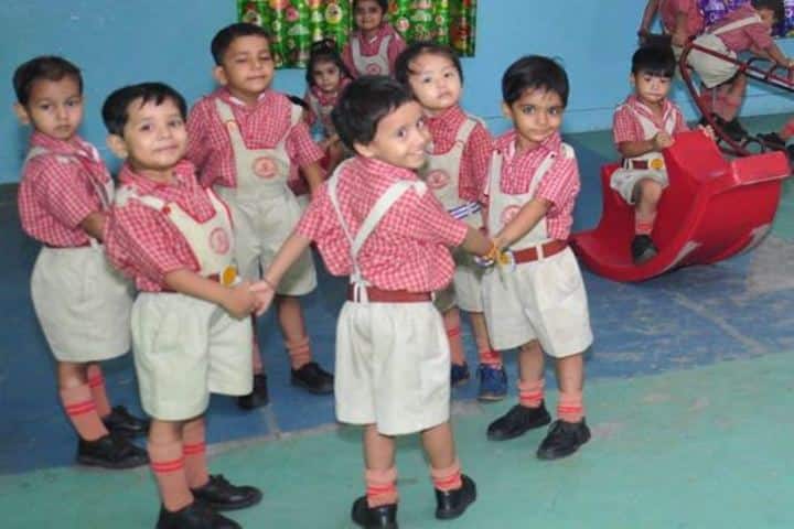 K L Mehta Dayanand Public Senior Secondary School-Playing
