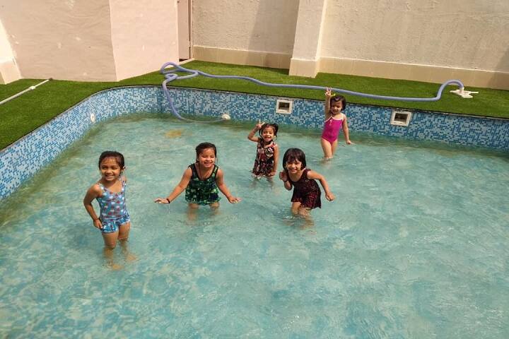 K R Mangalam World School-Splash Pool