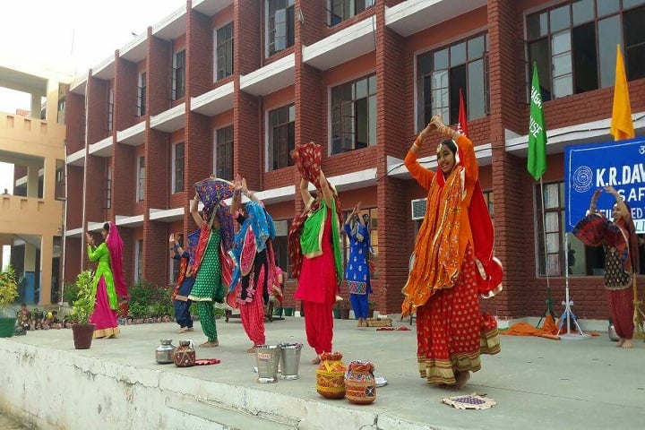 Kali Ram Dav Public School-Dance Performance