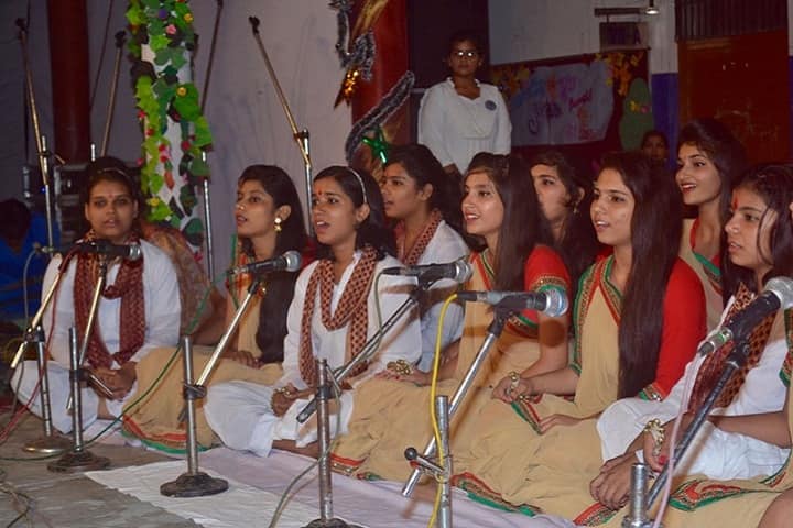 Amatir Kanya Gurukul-Music