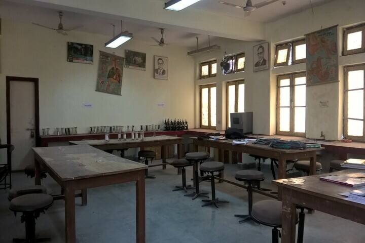 Kendriya Vidyalaya-Biology Lab