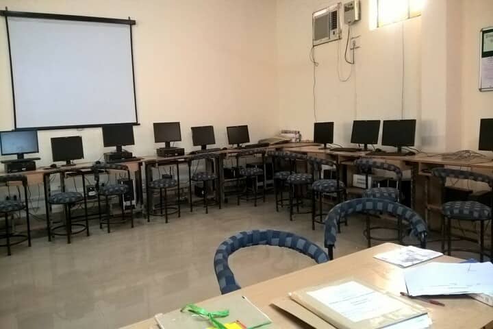Kendriya Vidyalaya-Computer Lab
