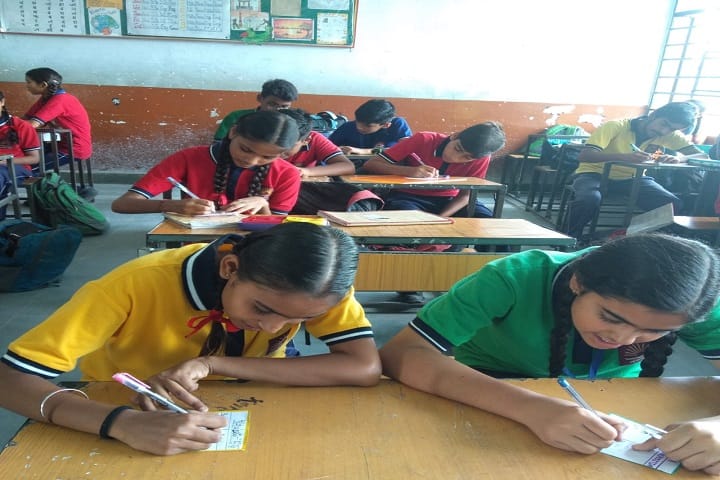 Kendriya Vidyalaya No 3-Card Making