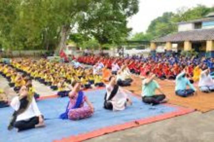 Kendriya Vidyalaya No 4-Yoga Day