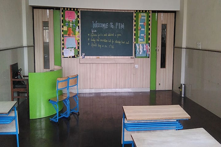 Maharishi Markandeshwar International School-Class Room