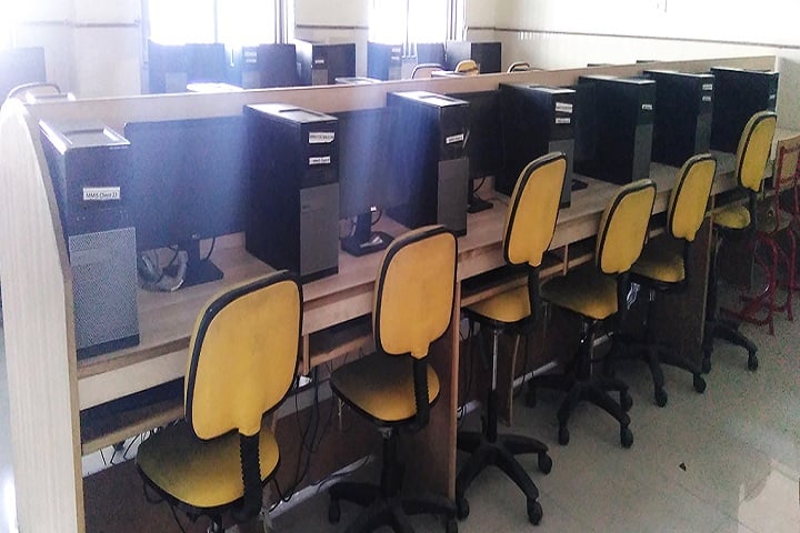 Maharishi Markandeshwar International School-Computer Lab