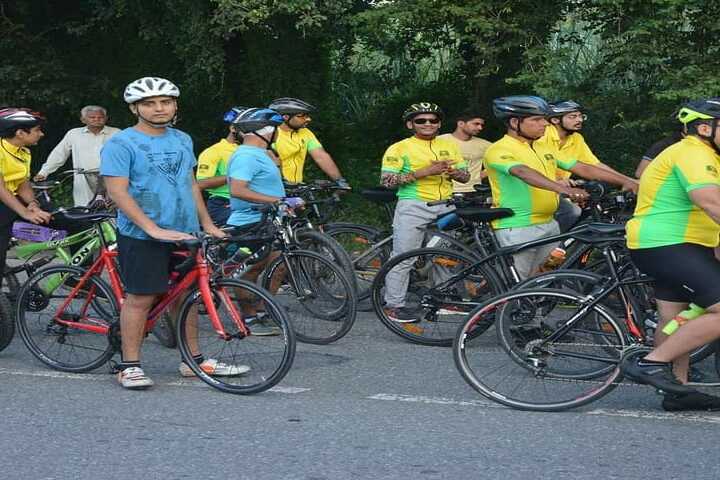 M S Saraswati Senior Secondary School-Cycle Race