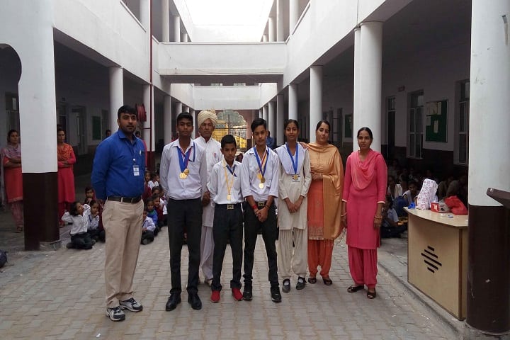 M D Senior Secondary School-Sports Champions