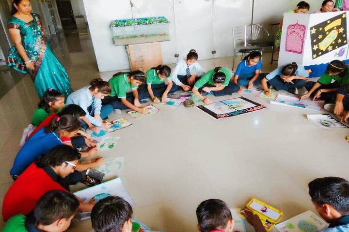 Maharishi Dayanand Convent School and Sports Academy-Art-Room