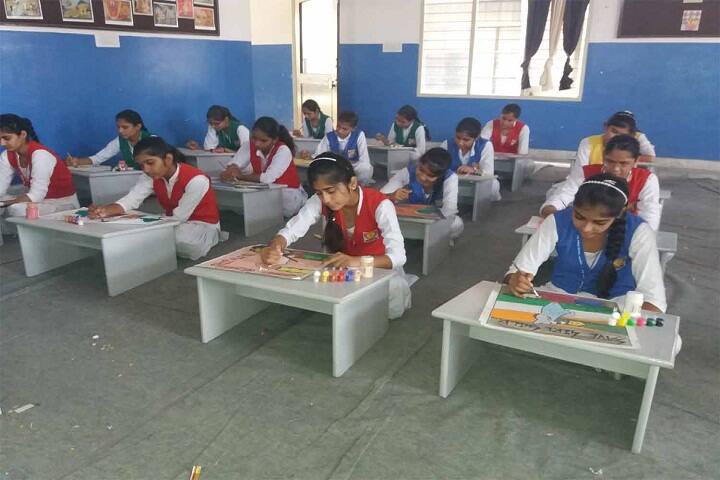 Maharishi Meinhien Public School-Art-Room