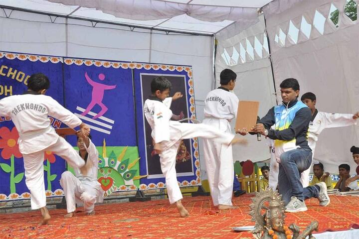 Maharishi Meinhien Public School-Indoor-Games