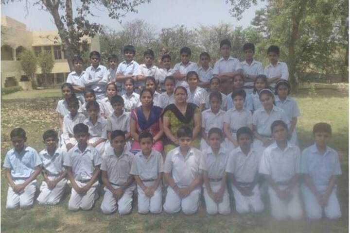 Maharishi Vidya Mandir Public School- Gurugram- Students