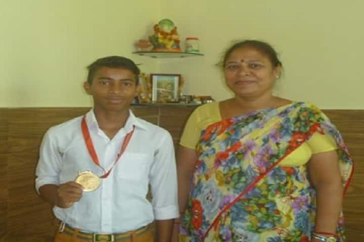 Maharishi Vidya Mandir Senior Secondary School-Gold Medalist