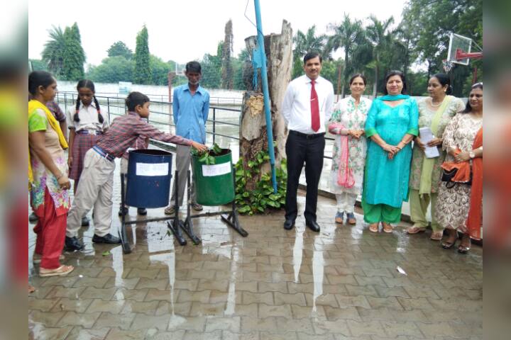 Major R.N Kapoor Dav Public Senior Secondary School- Cleanliness Drive