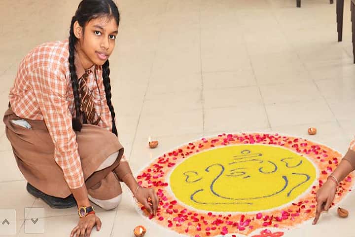Manish Papneja Memorial Public School-Rangoli Competition