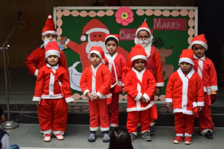 Manohar Lal Saraf Dav Public School-Events christmas