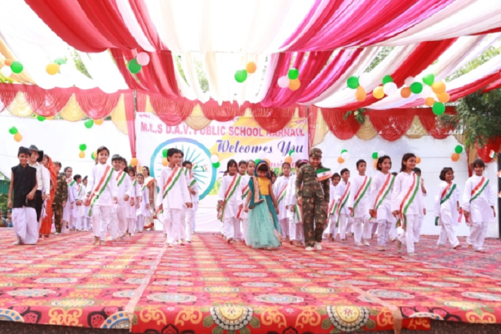 Manohar Lal Saraf Dav Public School-Events republic day