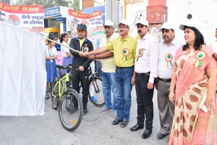 Model School Rohtak-Cycle Rally