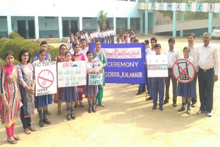 Model School Kalanaur-Road Safety Week