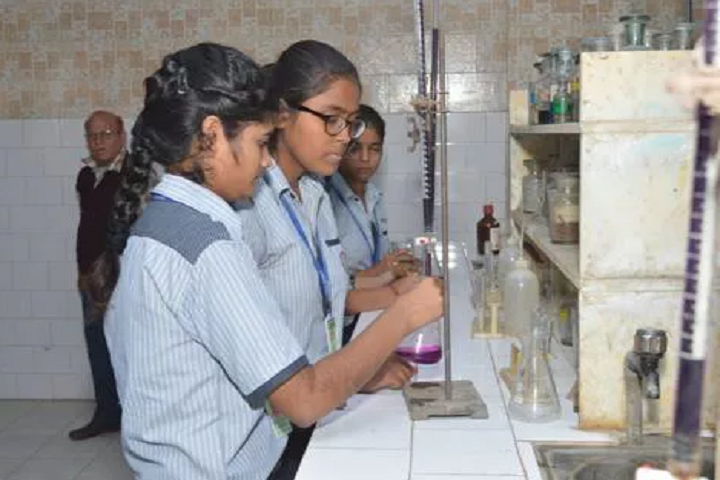 Modern BP Public School-Chemistry Lab