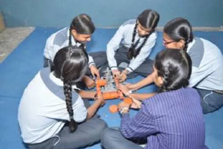 Modern BP Public School-Robotic Lab