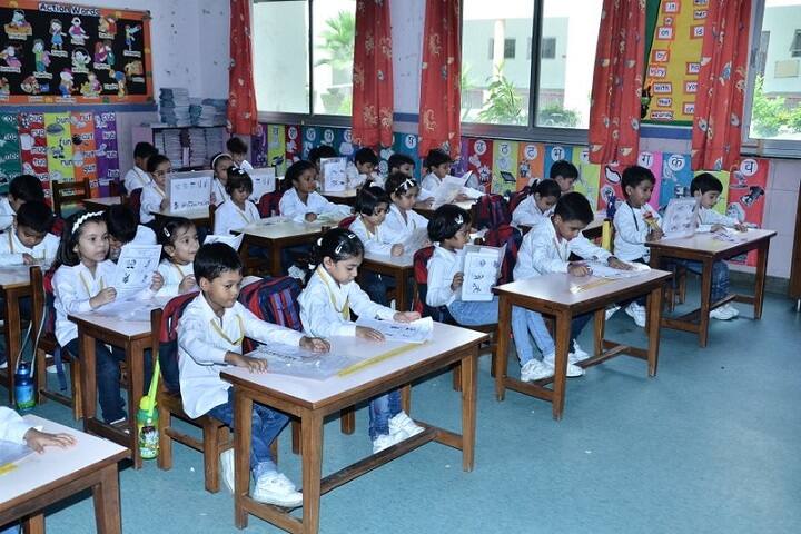 Modern Delhi Public School-Class