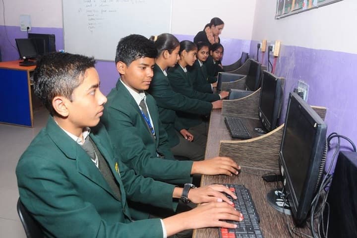 Modish Public Schoo-Computer-Lab