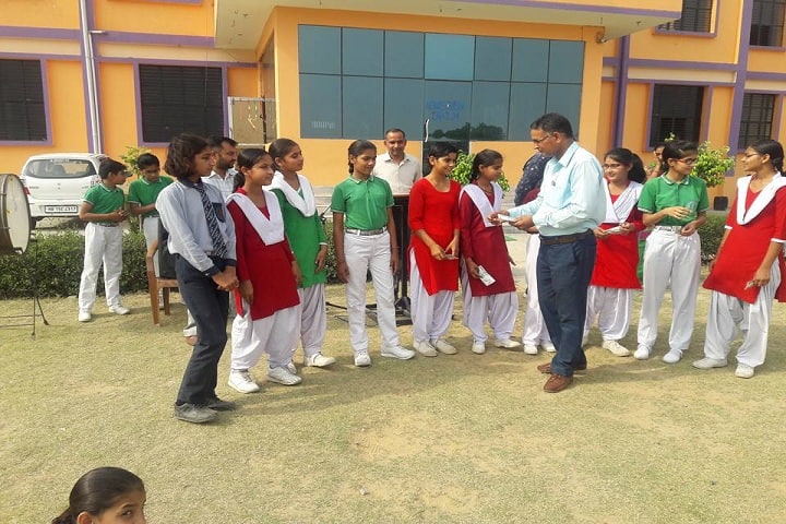 Mother India Senior Secondary School-Sports Day