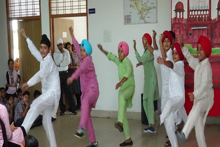 Nav Durga Public School-Dance