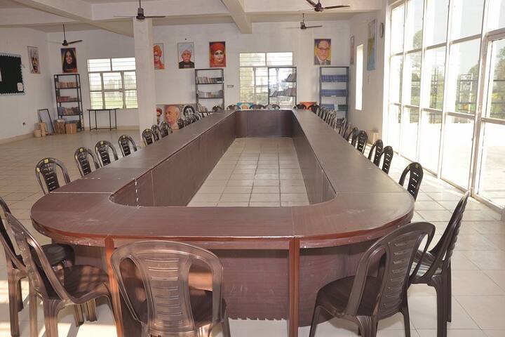 Nav Durga Public School-Library