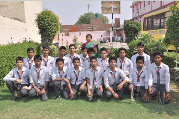 Navodya Vidya Niketan Senior Secondary School-Group Photo