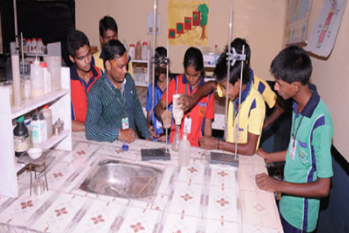 Navodya Vidya Niketan Senior Secondary School-Lab