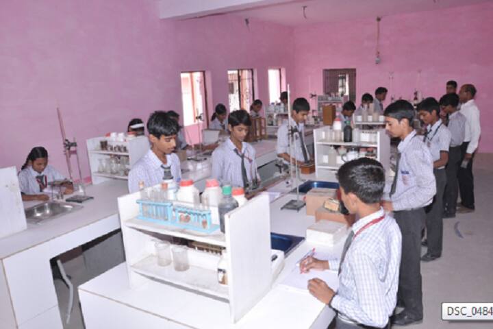 Navodya Vidya Niketan Senior Secondary School-Science Lab