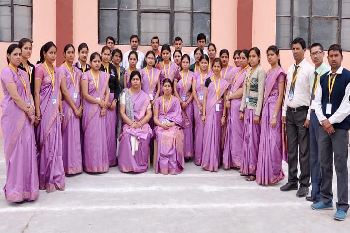 Navyug Senior Secondary School-Group Photo