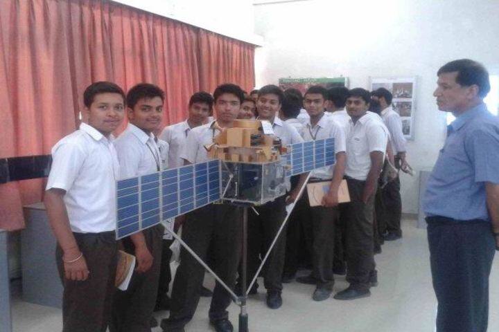 New Lahoria Vidya Mandir Senior Secondary School-Experiment