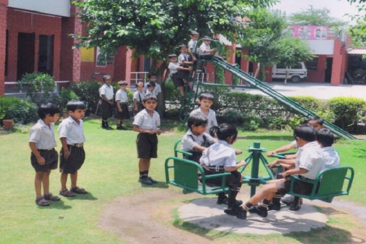 New Shisu Kalyan High School-Play Time