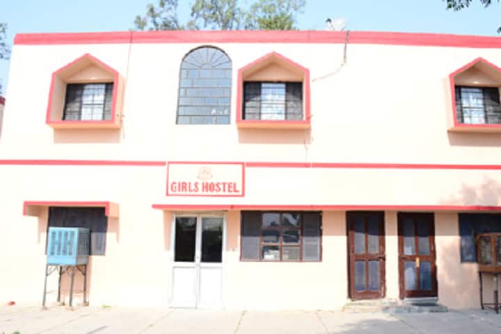 Nishan Public School-Girls Hostel