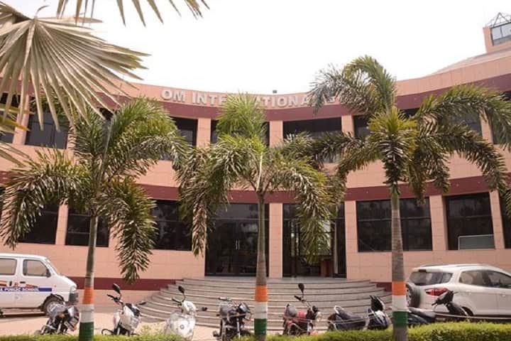Om Internation Public School-Building