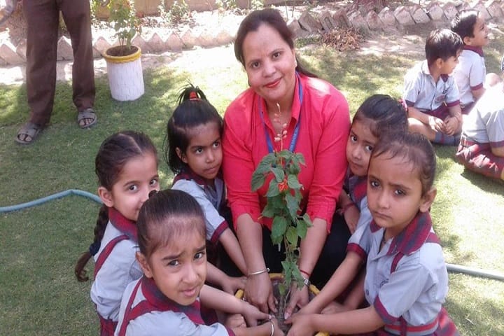 Ops Vidya Mandir-Earth Day Celebrations