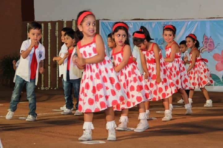 Paramount Convent Senior Secondary School-Dance Performance