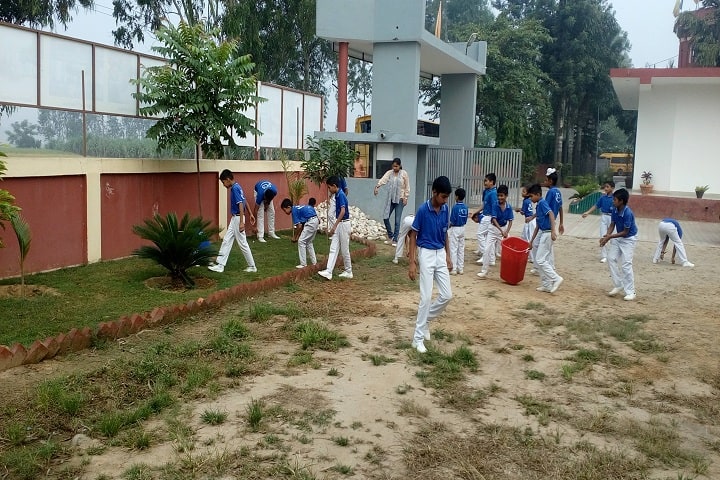 Paramount Convent Senior Secondary School-Swatchh Bharat Program