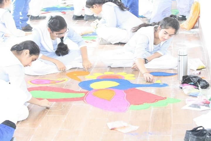 Parth Public School-Rangoli Competition