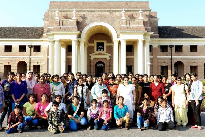 Pioneer Senior Secondary School-Education trip 1
