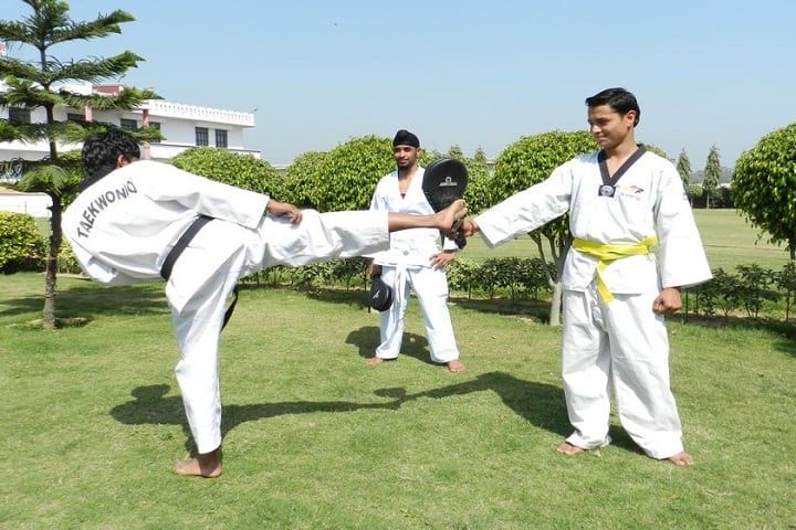 Pioneer Senior Secondary School-Karate