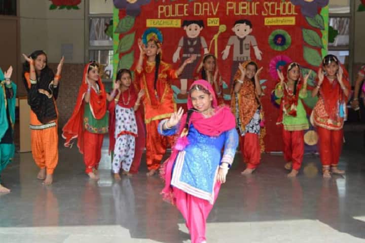 Police Dav Public School-Teachers Day Dance Performance