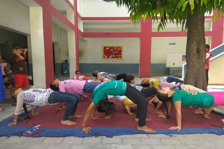 Pooja Modern Public School-Fitness Activity