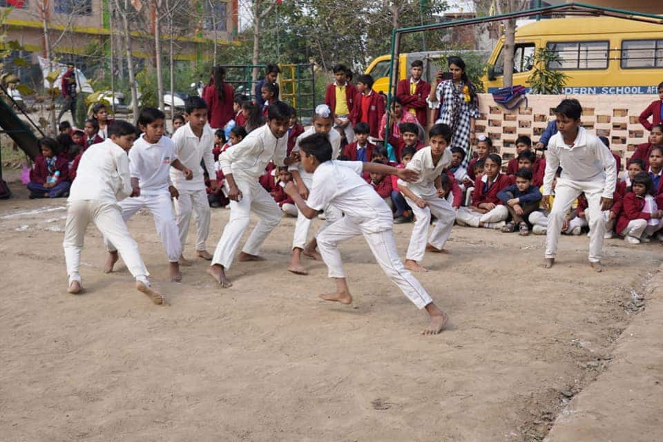 Pooja Modern School-Games